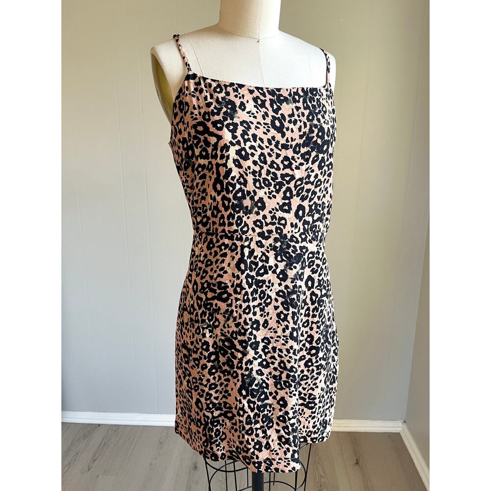 Aritzia Wilfred Isabelle Leopard Print Mini Slip … - image 1